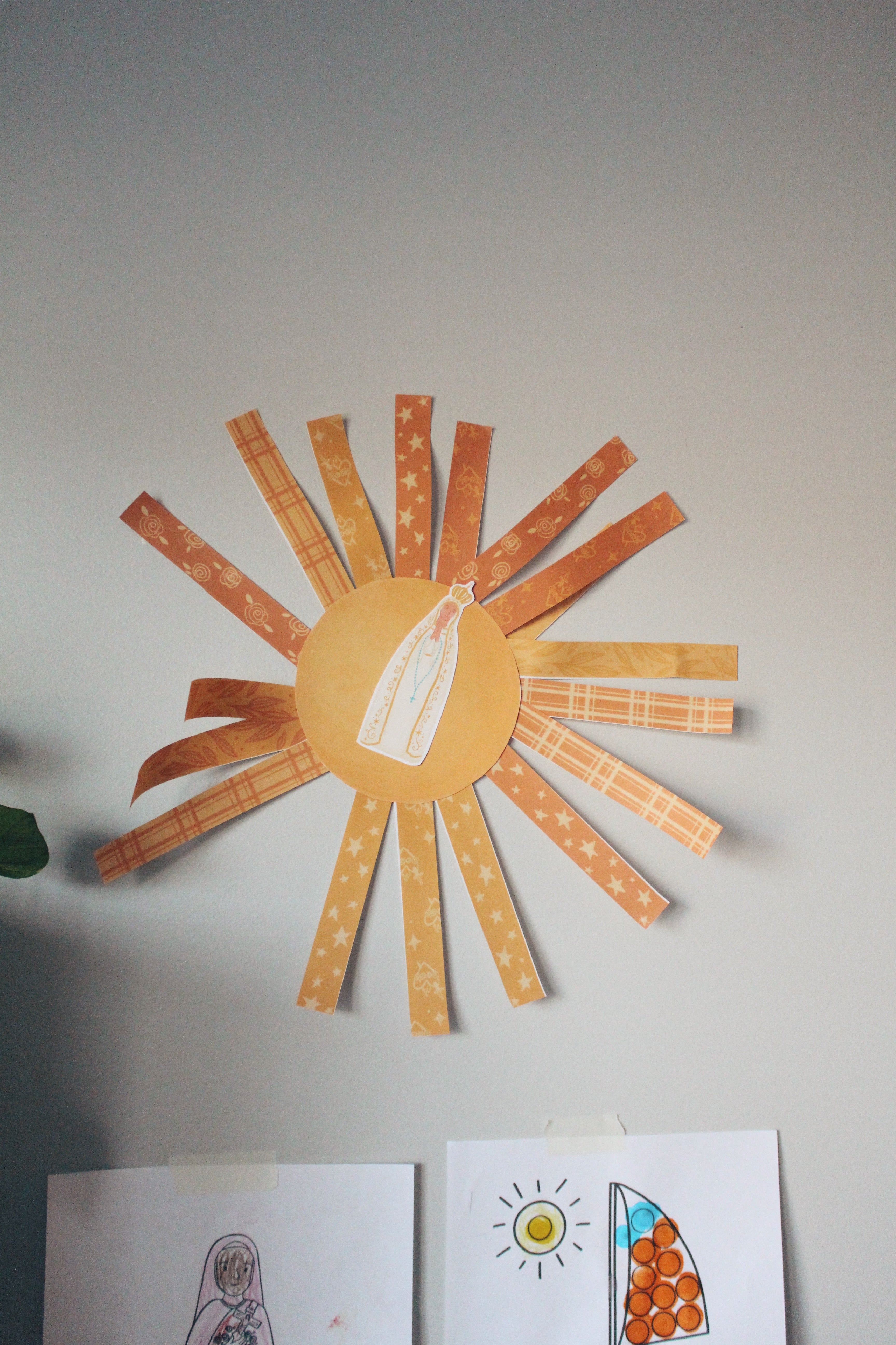 Our Lady of the Fatima Activity Bundle: Coloring Page & Miracle of the Sun Craft